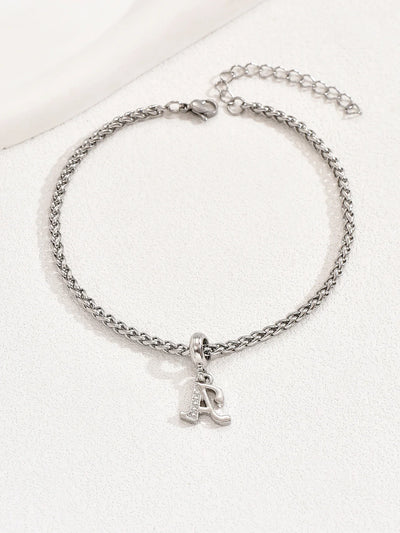 Geschichtetes Initial-Knöchelarmband mit schwarzer Schnur – Vintage-Chic für jeden Anlass