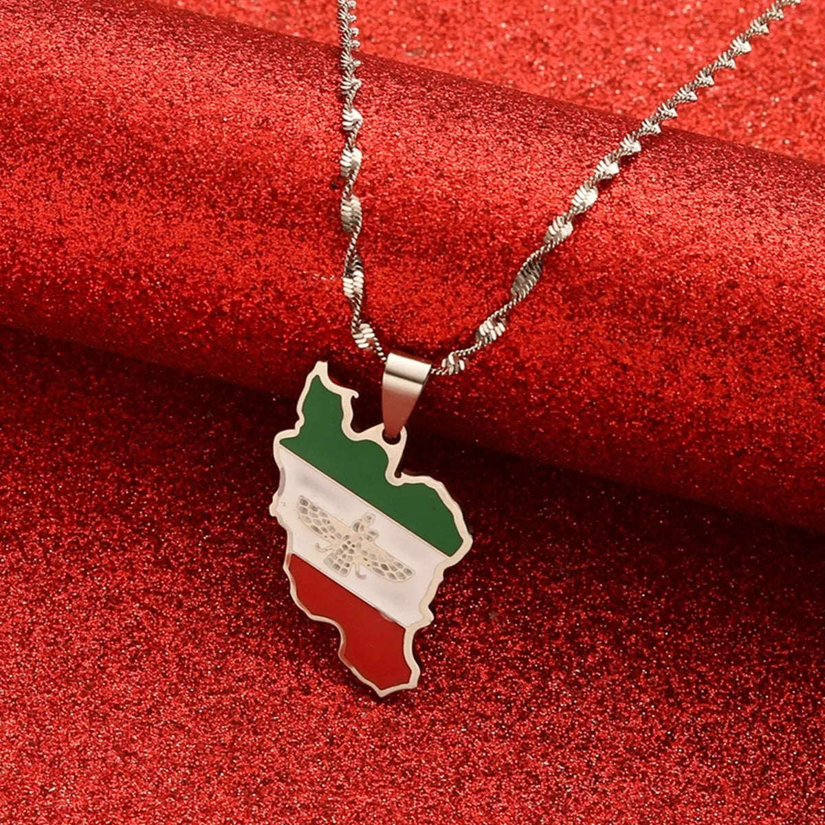 🇮🇷 Iran Map Necklace – Gold Pride Edition