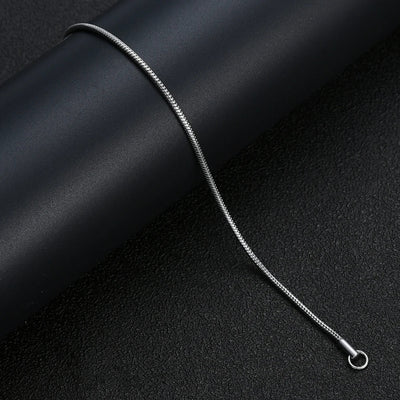 Minimalistisches Edelstahlarmband mit Schlangenkette