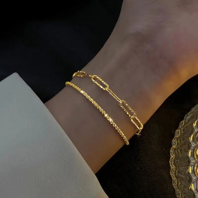 Luna Shine – Funkelndes Doppelarmband mit Herzanhänger 💎✨