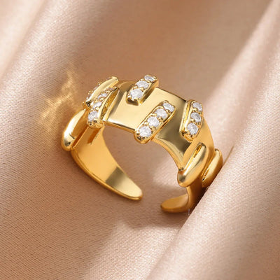 Goldene Ringe mit Zirkonia – Strahlende Eleganz für jeden Anlass