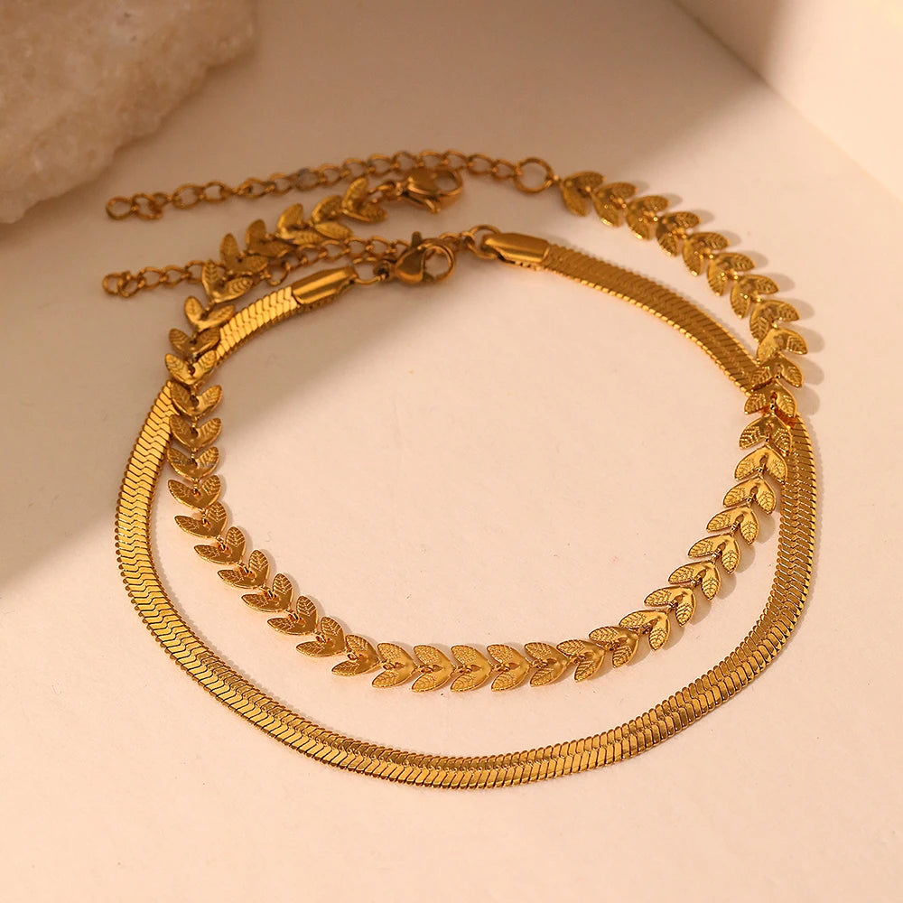 Doppel-Fußkette „Golden Leaf“ – Eleganz für dein Sommeroutfit ✨