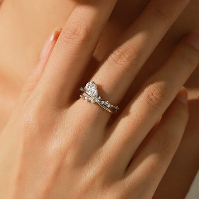 Eleganter Ring mit Tropfen-Zirkonia – Zeitlose Romantik in Silber