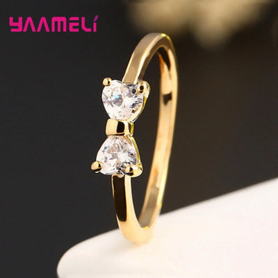 Zarter Schleifen-Ring mit Herz-Zirkonia – Gold glänzende Eleganz💛