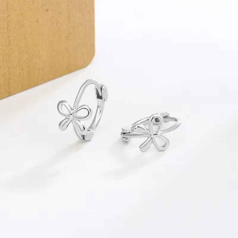 Luna Curve – Doppelte Creolen mit Zirkonia-Glanz ✨