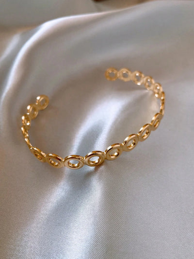 Zen Bangle – Ruhe, Stärke & Glanz vereint✨