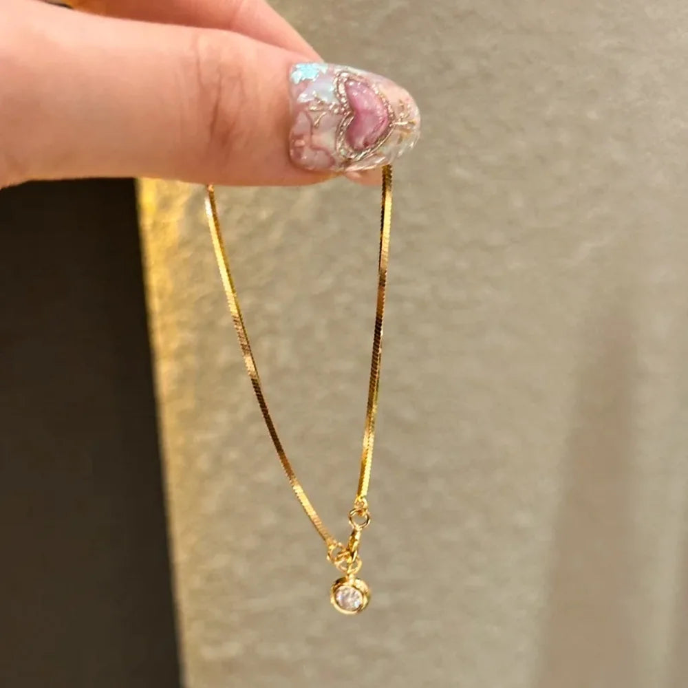 Lumi Armband – Zarte Eleganz mit Kristallanhänger (Gold & Silber)✨