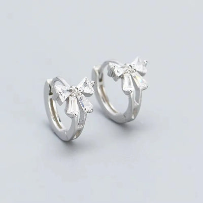 Luna Curve – Doppelte Creolen mit Zirkonia-Glanz ✨