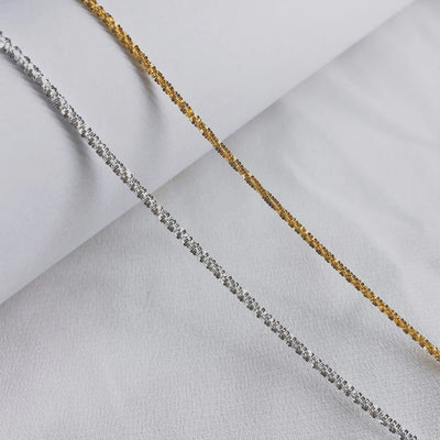 Glimmer Line – Zarte Kette mit Funkel-Effekt✨
