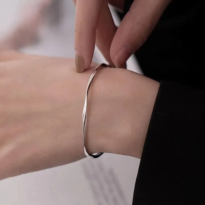 Luxuriöse Armreif-Kollektion mit Zirkonia