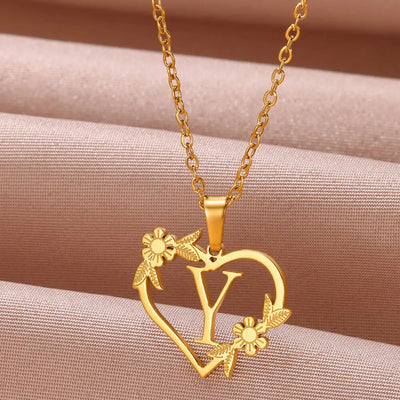 Personalisierte Herz-Kette mit Blumen & Initialen