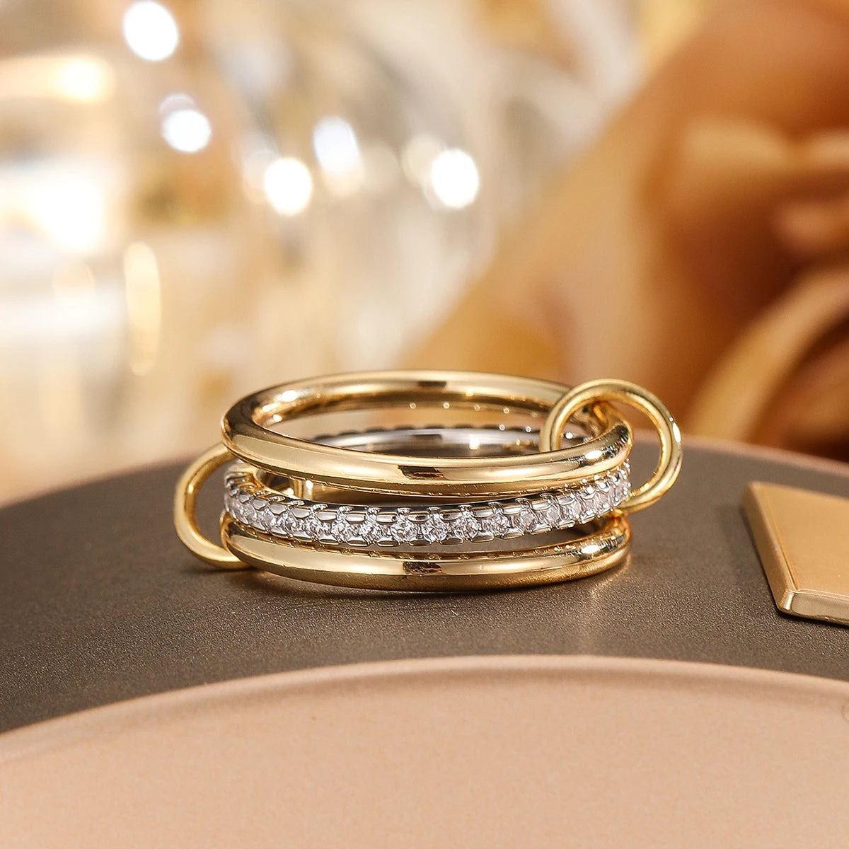 Luxury Chain Ring – Gold & Zirkonia vereint✨