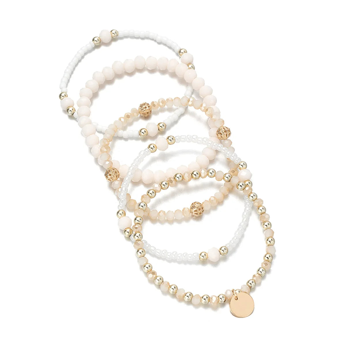 Sandy Glow – Mehrreihiges Perlenarmband mit goldenen Details 🌞✨