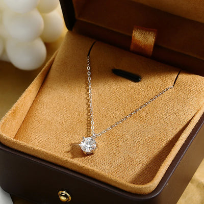 Pure Radiance – Solitäranhänger aus Sterling Silber