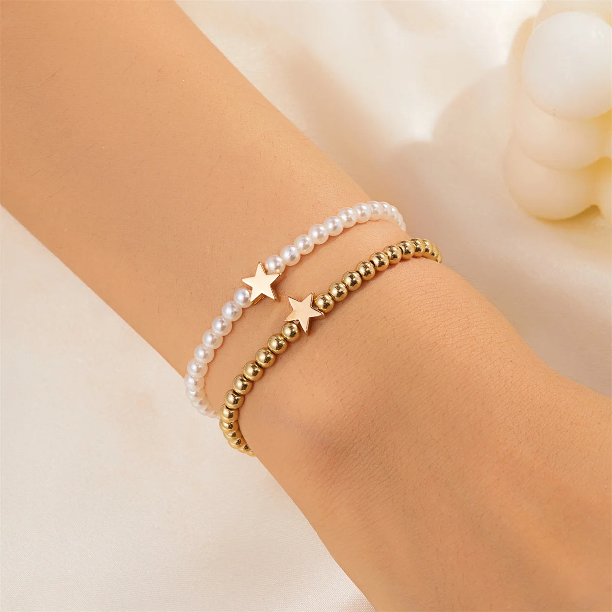 Herz-Perlenarmband Duo – Eleganz in Gold & Weiß✨