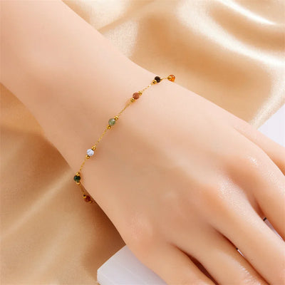 Elegantes Perlenarmband mit Natursteinakzenten