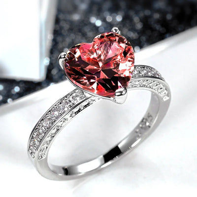 Herzfunkeln – Silberring mit strahlendem Zirkonia-Herz 💎💖