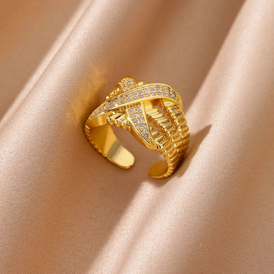 Goldene Ringe mit Zirkonia – Strahlende Eleganz für jeden Anlass