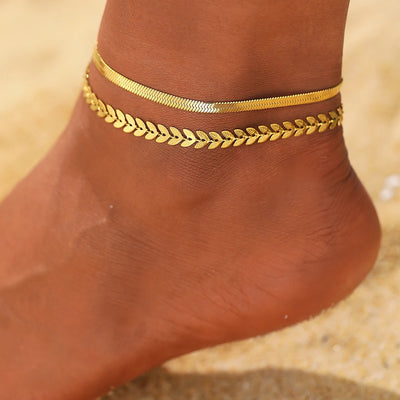 Doppel-Fußkette „Golden Leaf“ – Eleganz für dein Sommeroutfit ✨