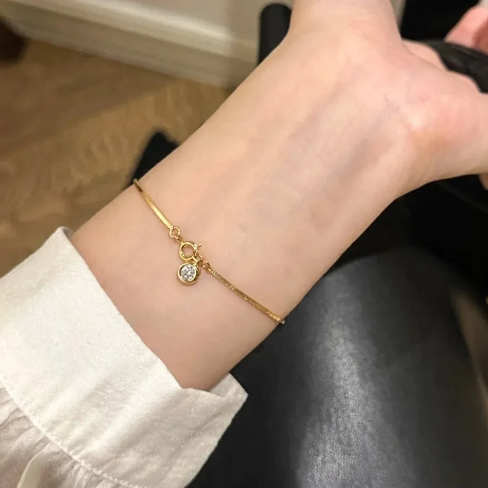 Lumi Armband – Zarte Eleganz mit Kristallanhänger (Gold & Silber)✨