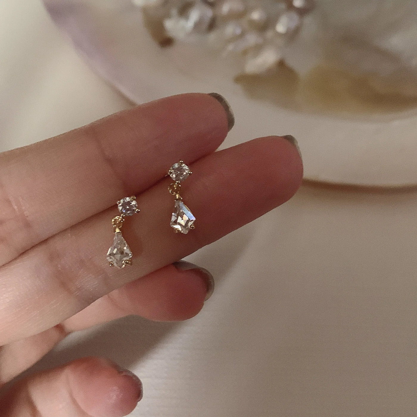 ✨ Elegante Zirkonia-Ohrringe in Gold – Zeitlose Schönheit für jeden Anlass 💎