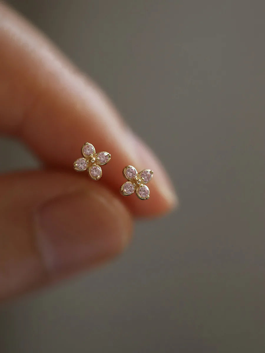 ✨ Elegante Zirkonia-Ohrringe in Gold – Zeitlose Schönheit für jeden Anlass 💎