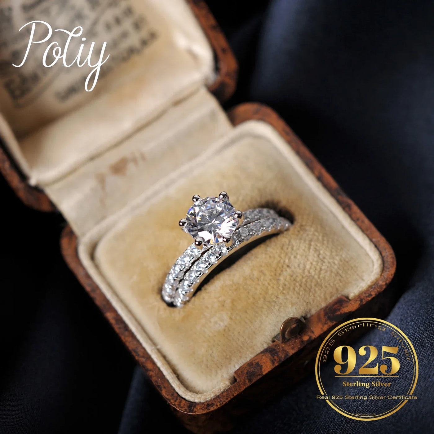 Eleganter Solitär-Ring mit funkelndem Zirkonia
