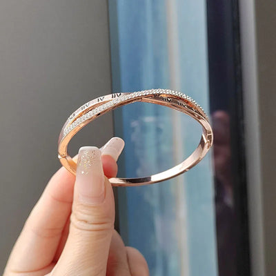 Imperial Roman – Armreif mit Zirkonia & Gravur in Gold, Silber & Roségold ✨