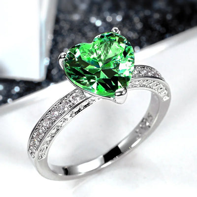 Herzfunkeln – Silberring mit strahlendem Zirkonia-Herz 💎💖