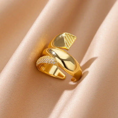 Goldene Ringe mit Zirkonia – Strahlende Eleganz für jeden Anlass