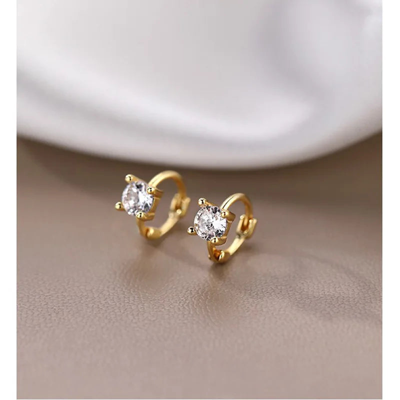 Luna Curve – Doppelte Creolen mit Zirkonia-Glanz ✨