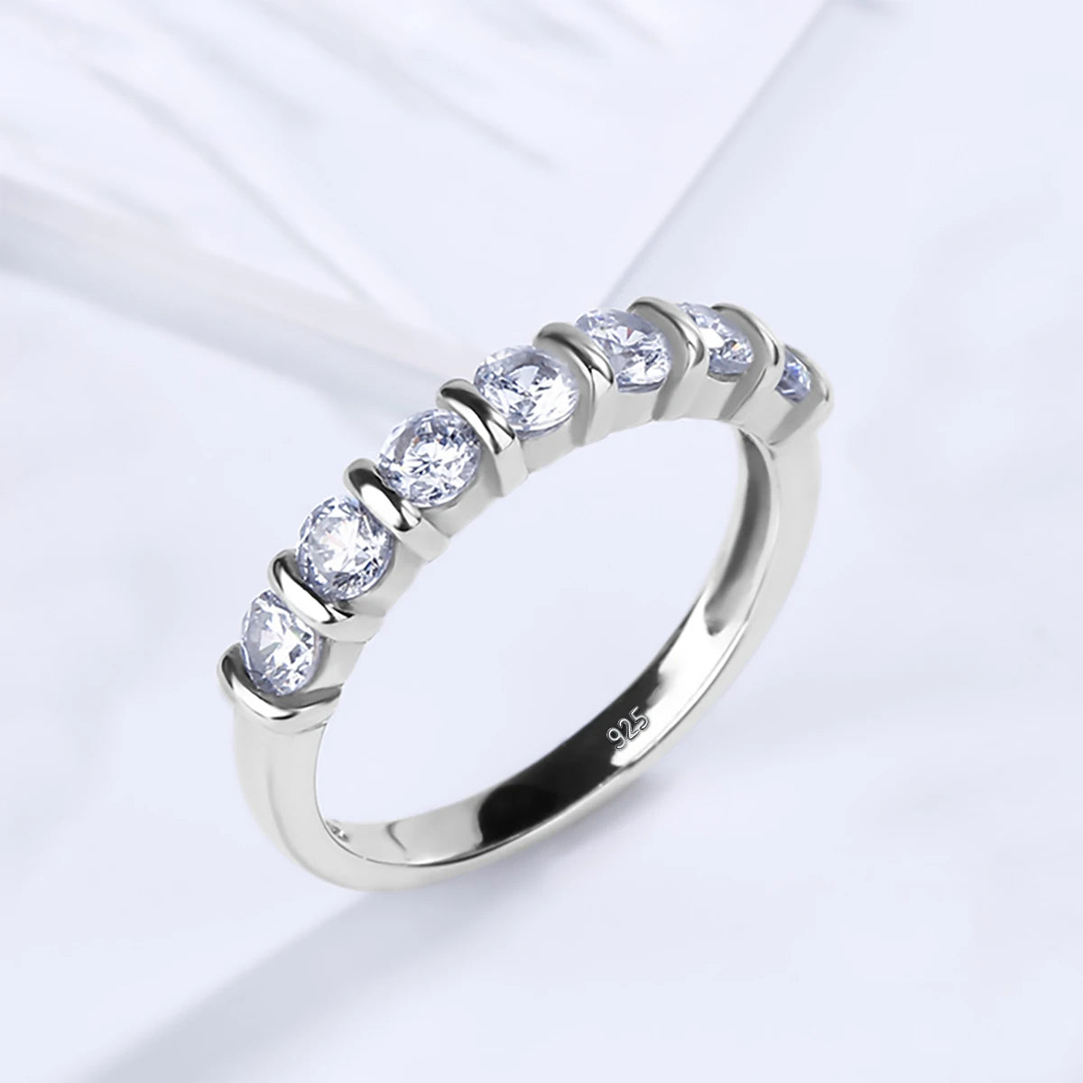 Royal Diamond – Ring aus echtem Gold & zertifizierten Diamanten💎✨